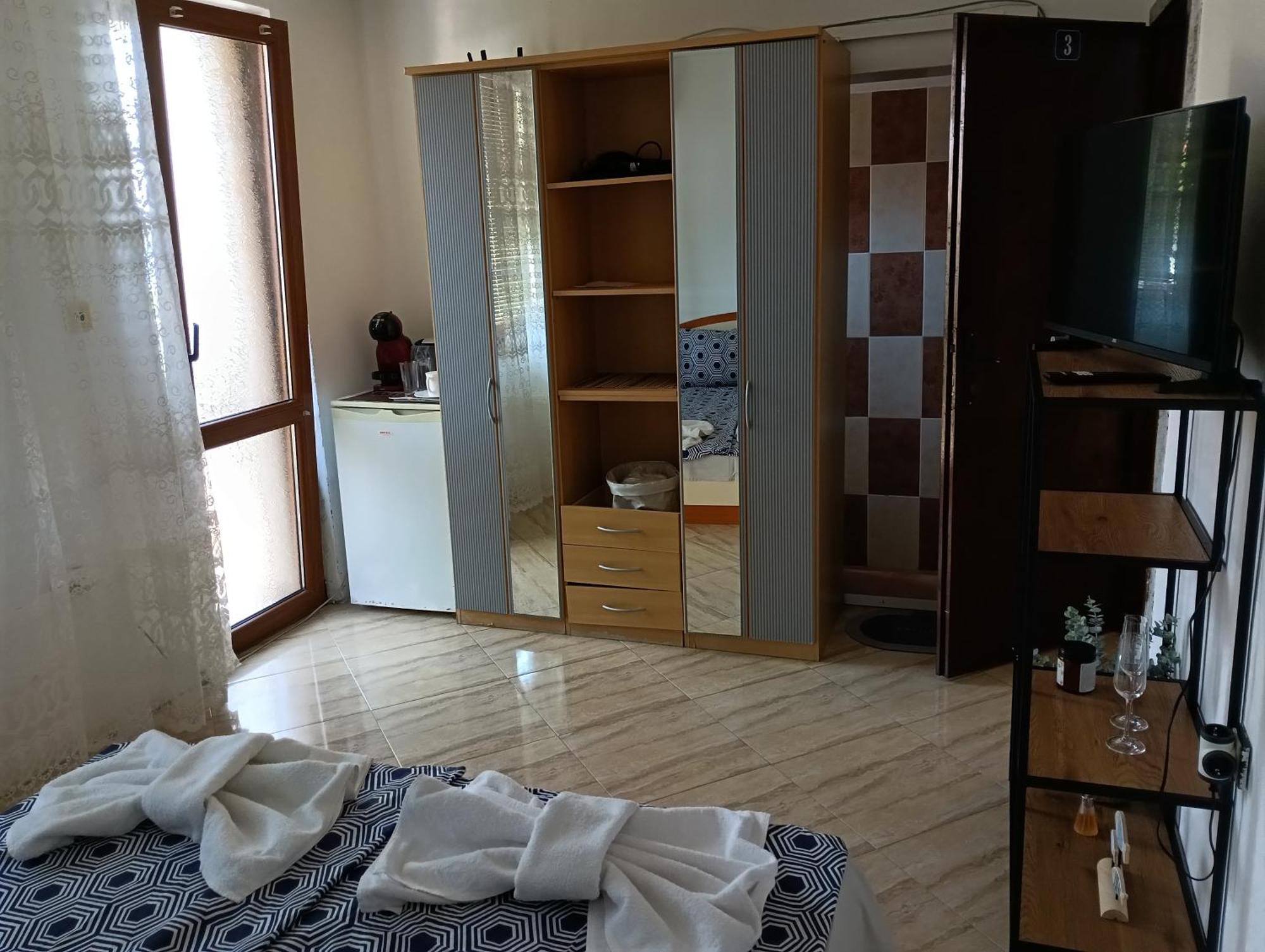 Farlalievi Guest House Sozopol Exterior photo